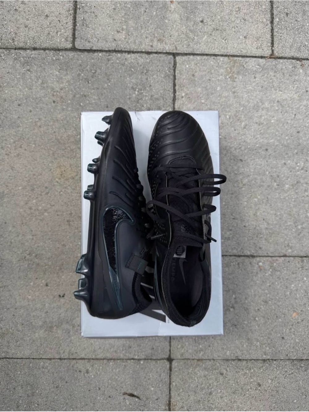 Nike Legend 10 Elite FG Soccer Cleats - Matte Black with Jungle accent